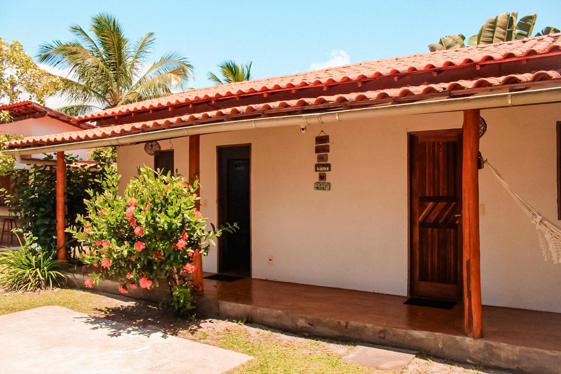 Family Guest House Velha Boipeba Bagian luar foto